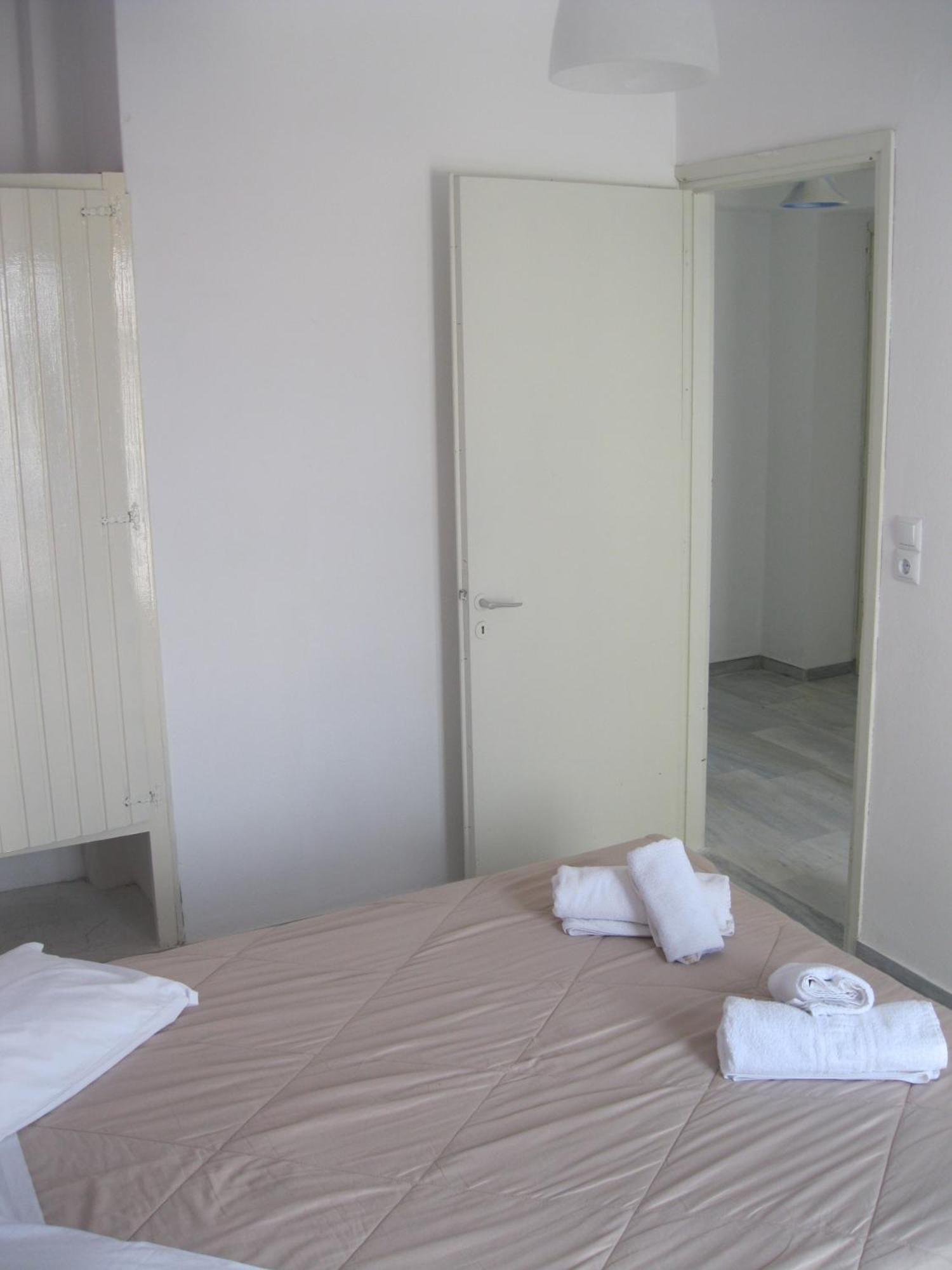 Very-Kokkos Pension 2 Naxos City Oda fotoğraf